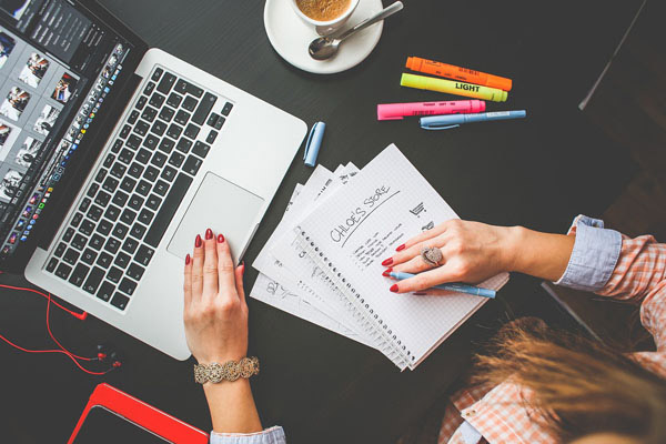 迷你轰炸机平台